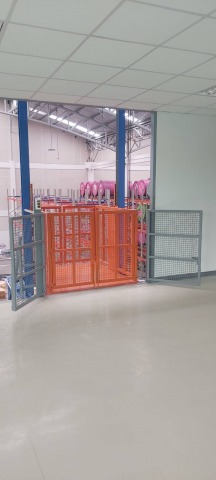 รับผลิตลิฟท์ครึ่งตัว