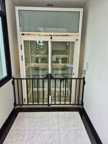 รับติดตั้งลิฟท์ไฮดรอลิคโดยสารบ้าน