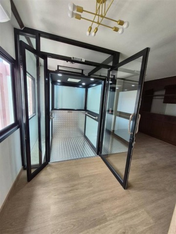 ติดตั้งลิฟท์ไฮดรอลิคโดยสารอาคาร